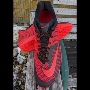 Nike Hyperlive Red and Black Men's 11